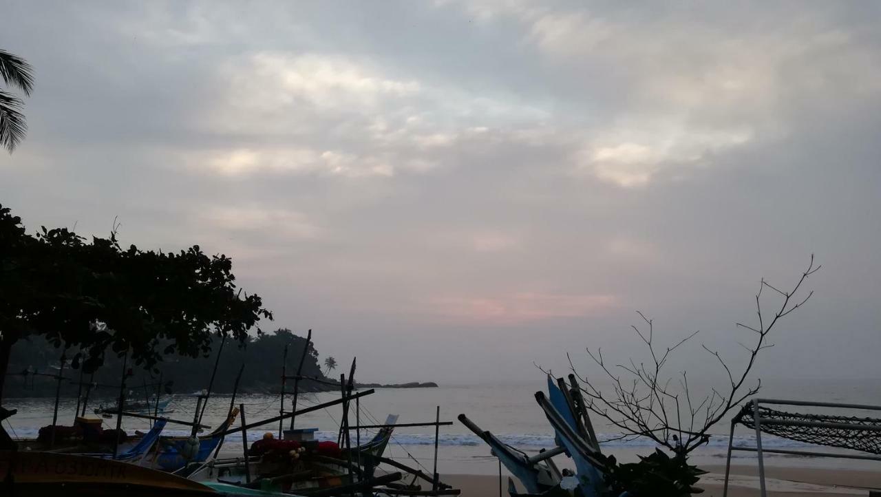 Kiralawella Beach Inn Ματάρα Εξωτερικό φωτογραφία